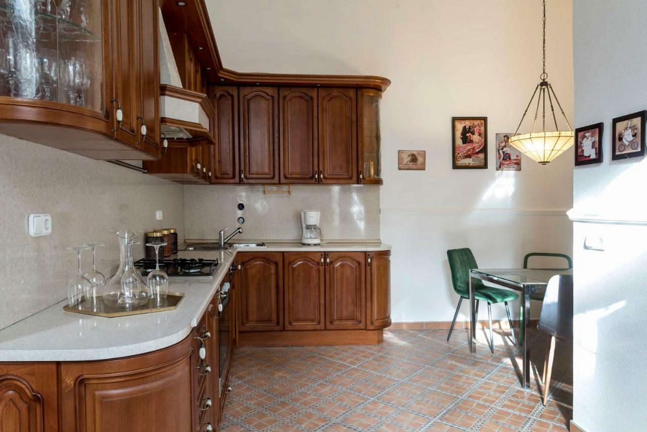 Central Apartman Budapeszt Zewnętrze zdjęcie